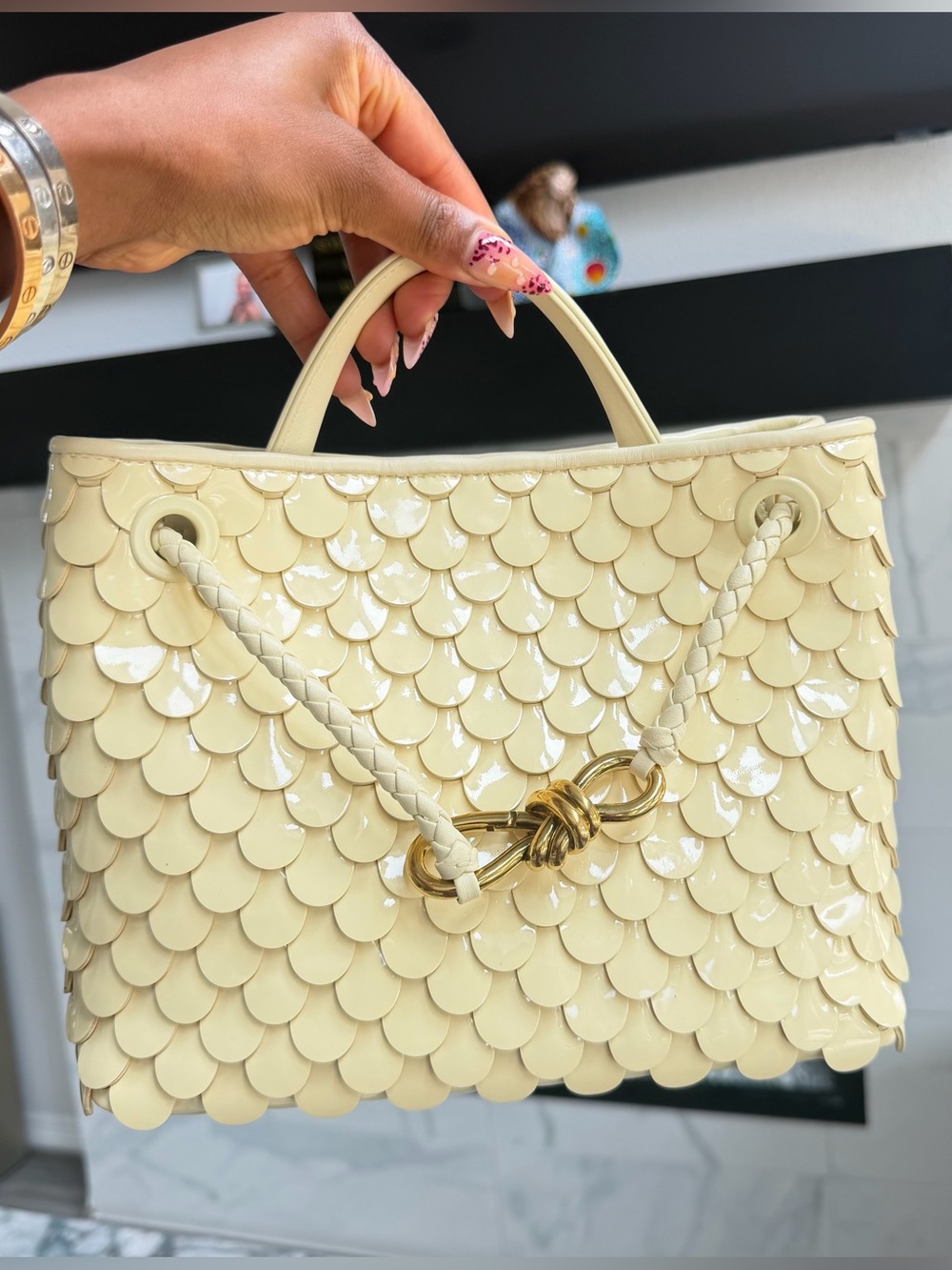 Bottega Venata Special edition small scaled Andiamo in butter yellow